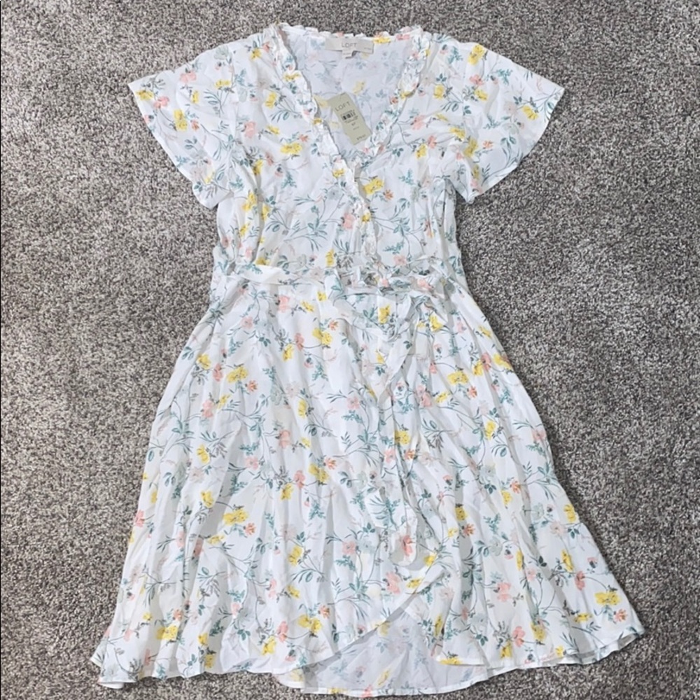 Loft Petite Tossed Flower Flutter Wrap Dress